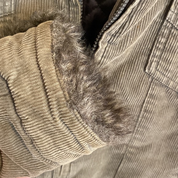 Corduroy Jacket with Fur Trim - Picture 3 of 6